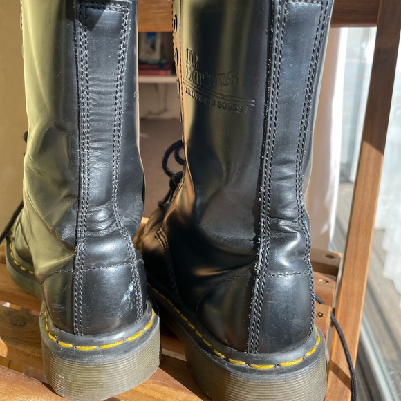 Dr. Martens smooth black leather 1490's - Picture 4 of 12